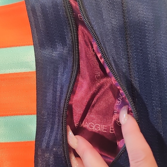 Maggie Bags Crossbody - Picture 7 of 11